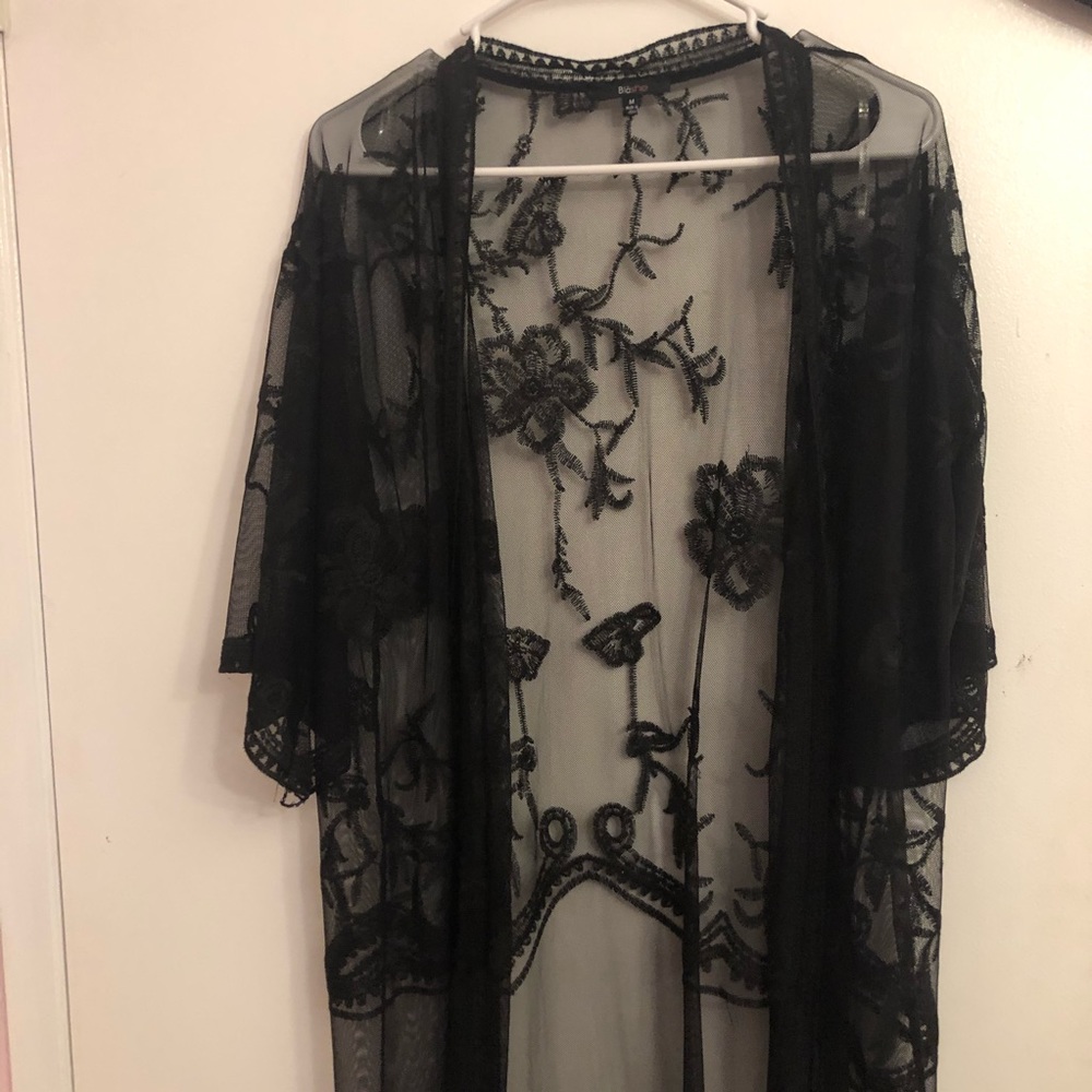 🌺Black Floral Lace Coverup